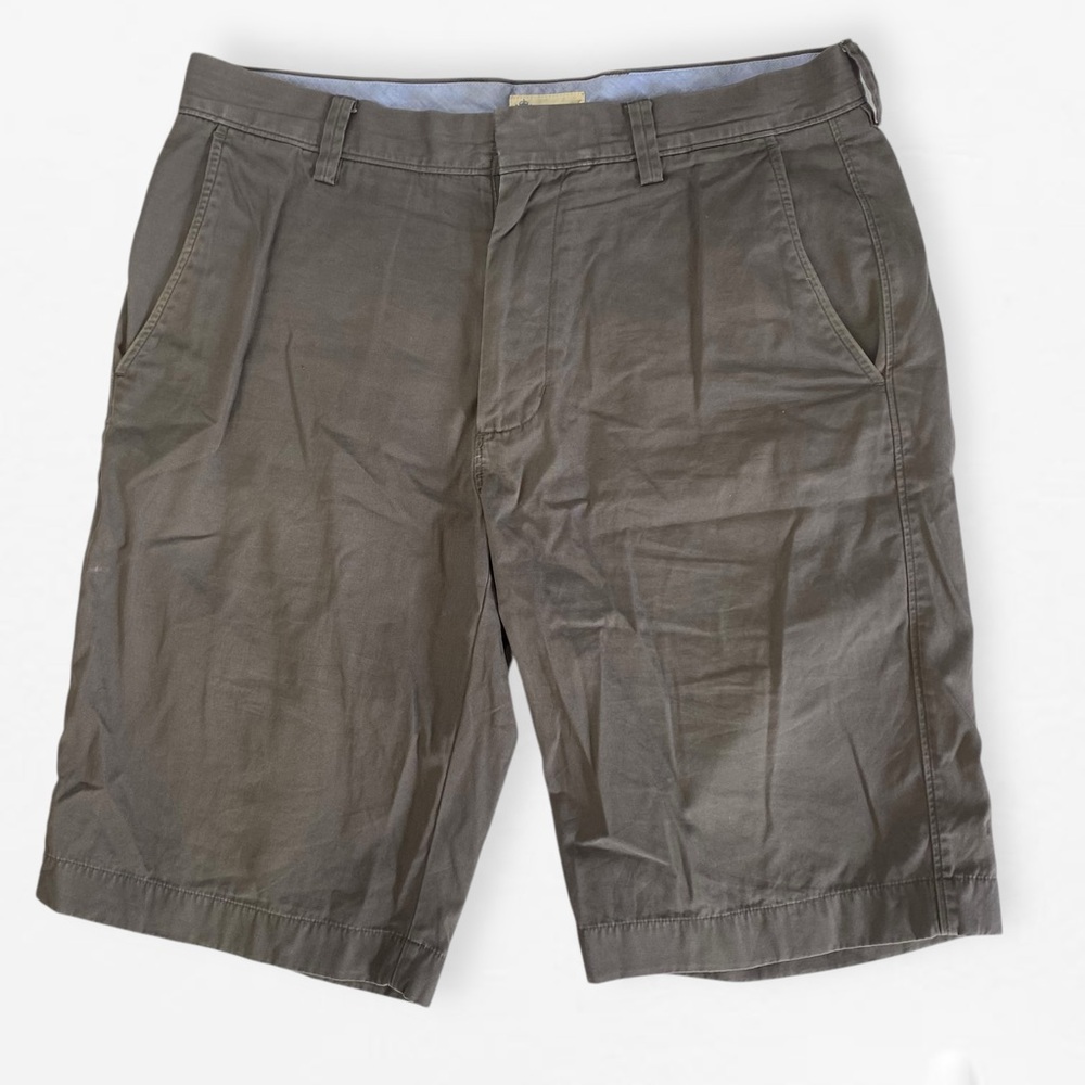 J. Crew Men's Gray Flat Front Cotton Shorts 31